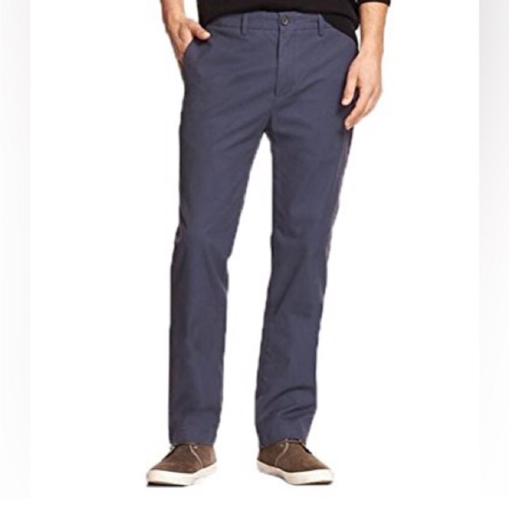 Banana Republic, Rapid Movement Chino Pants. Slim Waist 32 X 30 Dark Gray